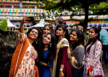 Adakah kesedaran mengundi yang dipupuk sejak lebih 70 tahun dahulu sudah menjadi budaya dalam kalangan kaum India di negara ini? –  GAMBAR HIASAN/SHIDDIEQIIN ZON