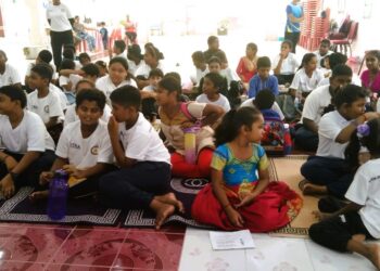 ANTARA program tajaan Mitra adalah ceramah motivasi kepada kanak-kanak kaum India di Bidor, Perak, baru-baru ini.
