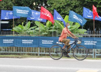 Perikatan Nasional (PN) diramal mampu raih kemenangan dua pertiga di tiga negeri. - Gambar hiasan