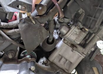 ENJIN motosikal yang telah ditambah kuasa untuk tujuan berlumba. - UTUSAN