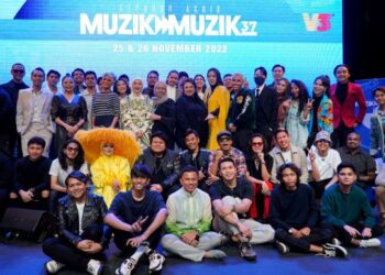 BARISAN penyanyi dan pengkarya yang bakal membawa cabaran pada persaingan Separuh Akhir Muzik Muzik Ke-37.
