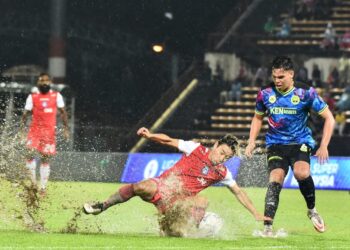 SABAH bangkit daripada ketinggalan ketika menewaskan Melaka dalam saingan Liga Super kelmarin. - IHSAN SABAH FC