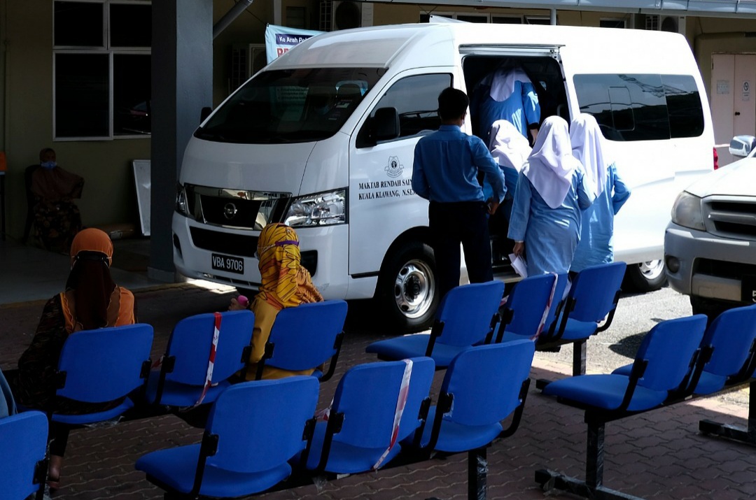 Lebih 100 pelajar MRSM Kuala Klawang keracunan makanan  Utusan Digital