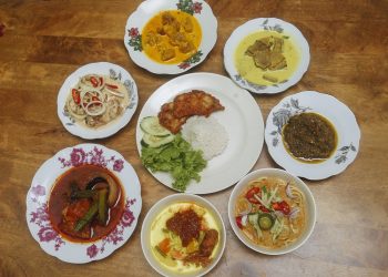 Antara menu yang terdapat di Restoran Sebulek di Shaftsbury Square, Cyberjaya.
GAMBAR : FAISOL MUSTAFA