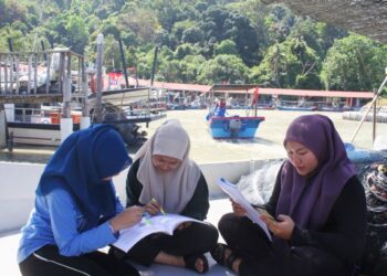 Isu pencapaian keputusan peperiksaan bukan lagi digambarkan oleh lokaliti atau kedudukan sekolah -GAMBAR HIASAN