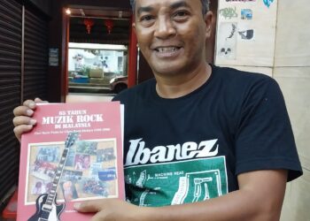 BUKU yang memakan masa lebih dua tahun untuk disiapkan ini menceritakan kisah rock di negara ini secara mendalam.