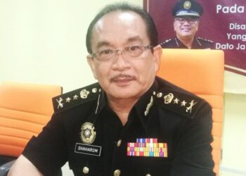 SHAHAROM NIZAM ABD.  MANAP