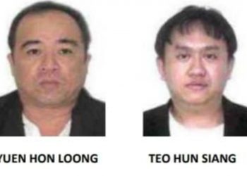 DUA  lelaki dikesan SPRM bagi membantu siasatan kes rasuah melibatkan penyalahgunaan cap keluar masuk sempadan negara.