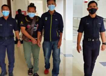 RAMLI Ab. Karim(dua kanan) dan Ahmad Khairuddin  Ahmad Subandi (dua kiri) mengaku tidak bersalah atas kesalahan melakukan samun berkumpulan ke atas seorang lelaki di Mahkamah Sesyen Shah Alam, Selangor, hari ini.