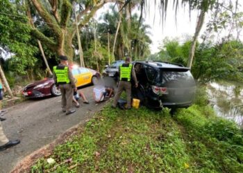 POLIS berjaya memberkas tiga suspek dadah selepas aksi kejar-mengejar di selatan Thailand. -THEPHUKET