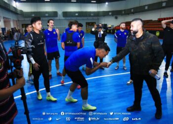TUNKU Ismail sebelum ini turut memberi sokongan kepada skuad Harimau Malaya ketika mengharungi Piala AFF 2022.