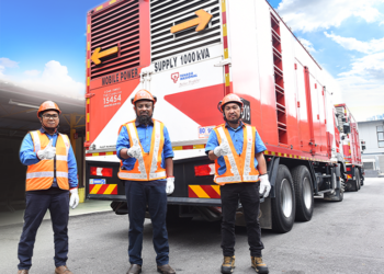 Tenaga Nasional Berhad (TNB) komited memastikan orang ramai selesa menyambut Syawal dengan menugaskan hampir 9,400 warga kerja di pelbagai peringkat, demi menjamin kestabilan bekalan elektrik di seluruh Semenanjung pada Hari Raya Aidilfitri ini.