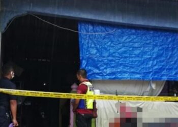 KEDIAMAN suspek perempuan berusia 15 tahun yang dipercayai menikam bayi sulungnya selepas dilahirkan di Kemaman, Terengganu, hari ini. - FOTO/NIK NUR IZZATUL HAZWANI NIK ADNAN