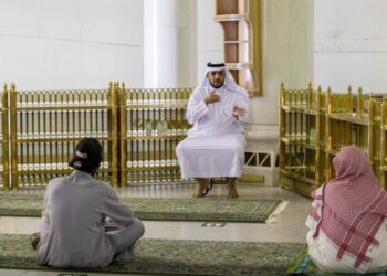 SEBUAH bilik khas disediakan kepada golongan OKU di Masjid Nabawi yang boleh memuatkan kira-kira 100 orang.-AGENSI