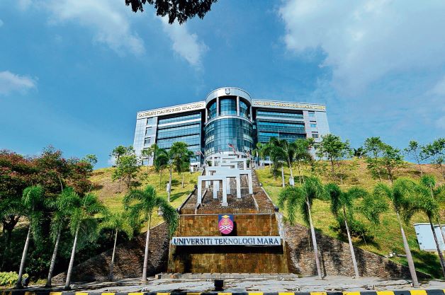 Gaji UiTM