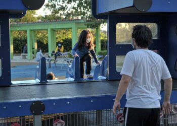 BUAT masa ini kerajaan masih belum membenarkan aktiviti merentas negeri melainkan beberapa kelonggaran melibatkan riadah dan merentas daerah. – UTUSAN/FAIZ ALIF AHMAD ZUBIR