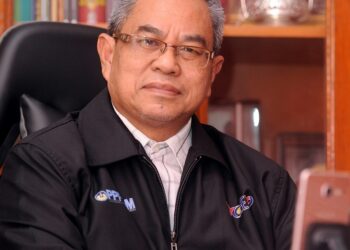 DR. ZAINAL ARIFFIN OMAR  -