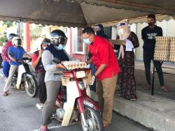 Bantuan Bakul Makanan Legakan 200 Keluarga Asnaf Utusan Digital