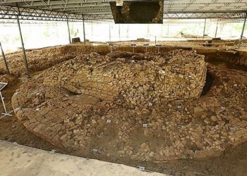 TAPAK monumen ritual yang dijumpai di tapak Tamadun Awal Sungai Batu.