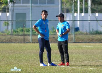 YUSRI Che Lah tidak berhasrat untuk meninggalkan Perak FC dalam masa terdekat biarpun pasukan itu terus dihambat isu tunggakan gaji. - IHSAN PERAK FOOTBALL CLUB