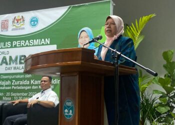 ZURAIDA Kamaruddin berucap merasmikan sambutan Hari Buluh sedunia (WBD), di Kuala Lumpur, hari ini. - UTUSAN/ARIF AIMAN ASROL